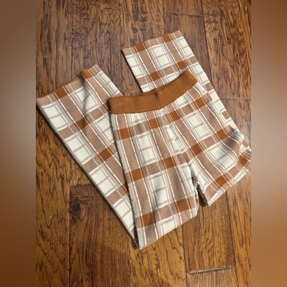 065. SOFT PLAID PANTS - Picture 12 of 12